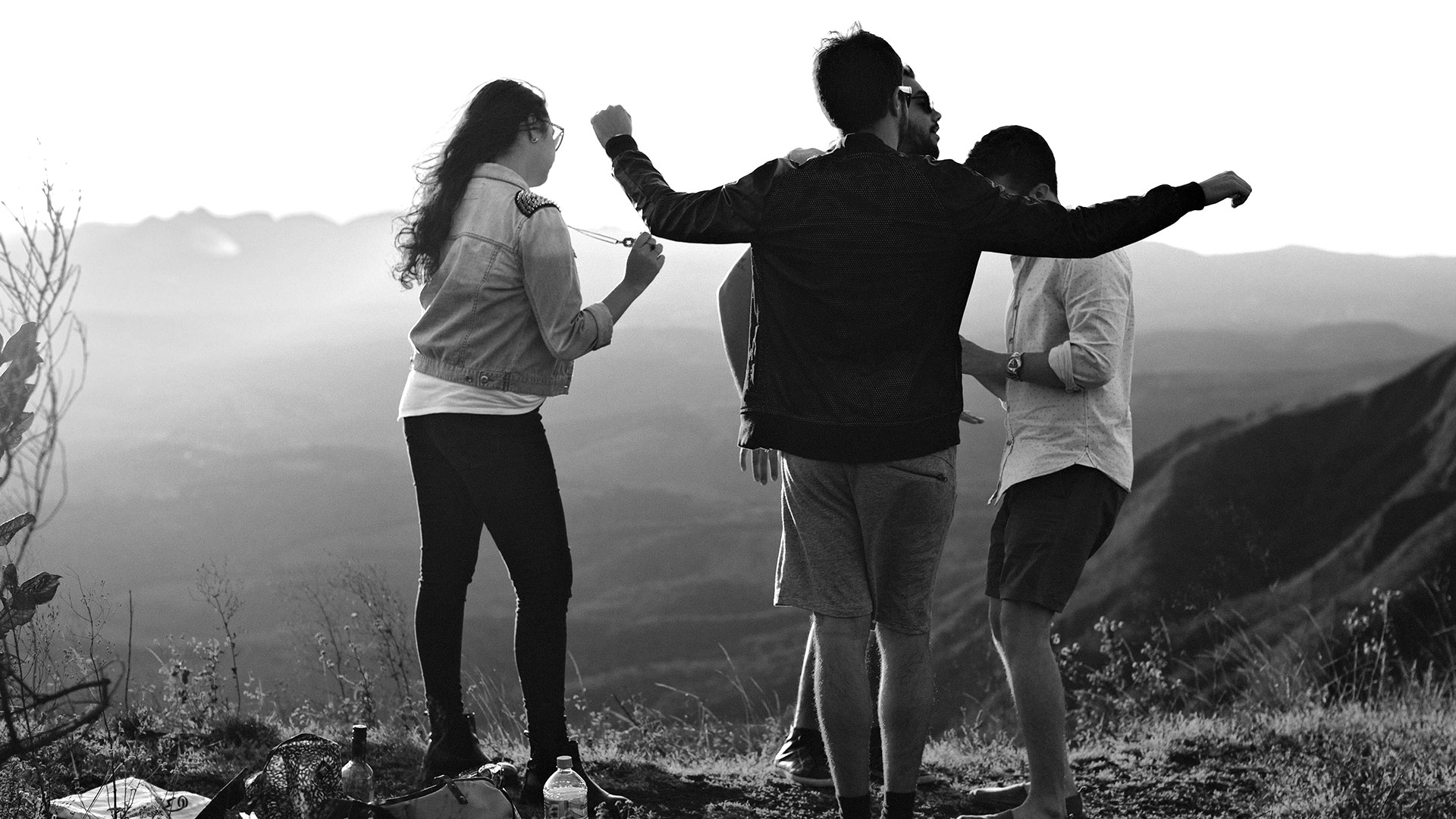 Group of people outdoors banner-3